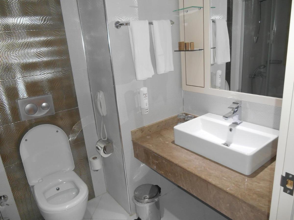 Hotel Kovarna Decin Bagian luar foto