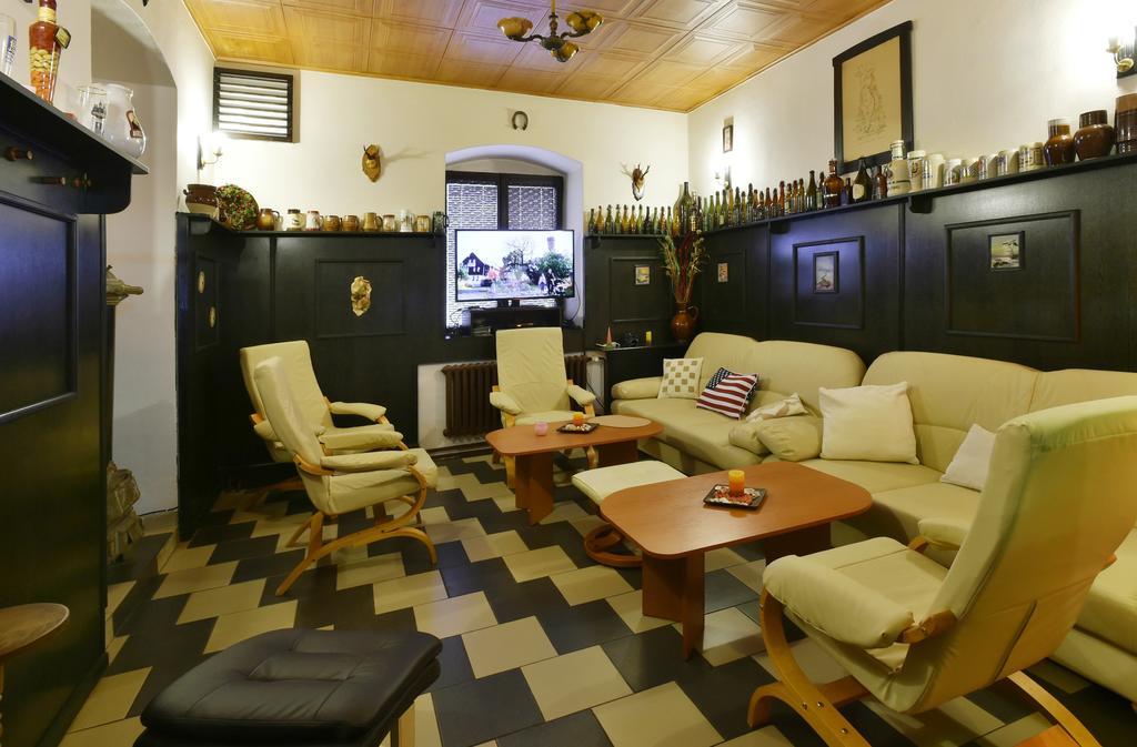 Hotel Kovarna Decin Bagian luar foto